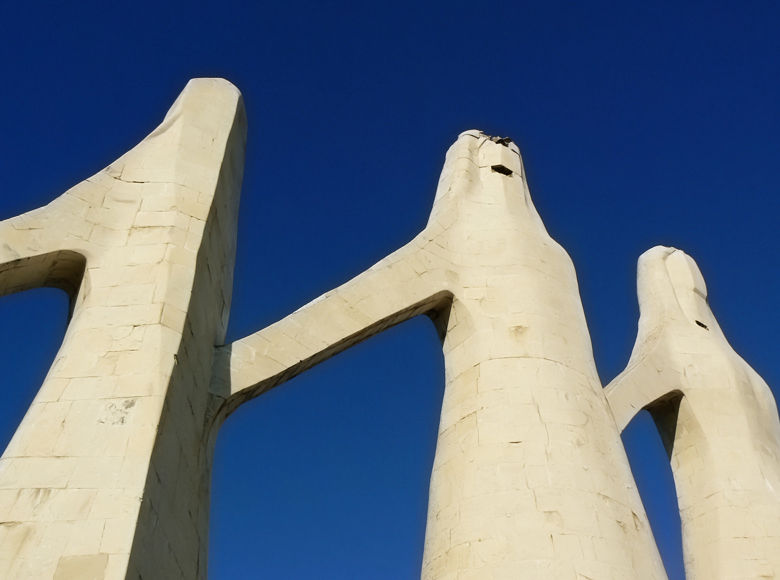 Zalogo Monuments